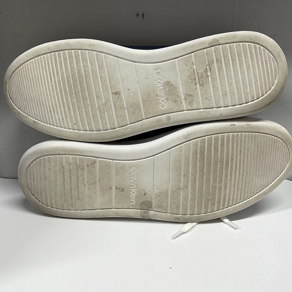 Men's Calvin Klein Navy Blue Sneakers - Picture 14 of 14